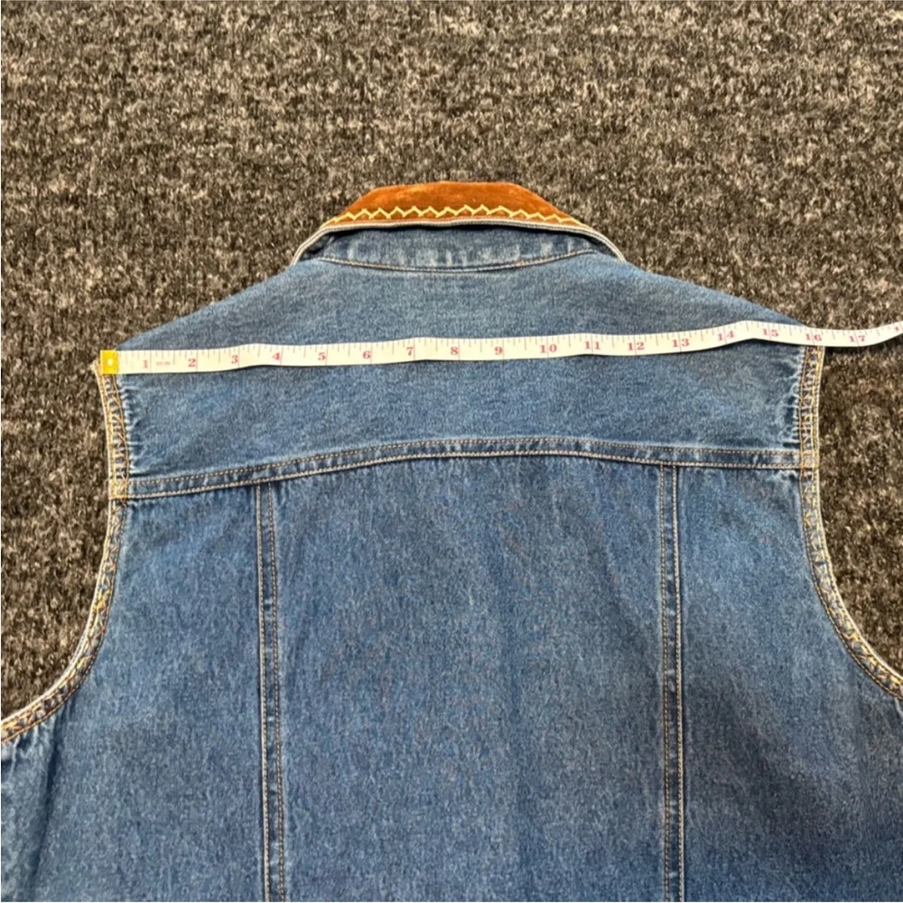Life Style Sz XL Cotton Suede Trim Embroidered Denim County Western Vest - Picture 7 of 9